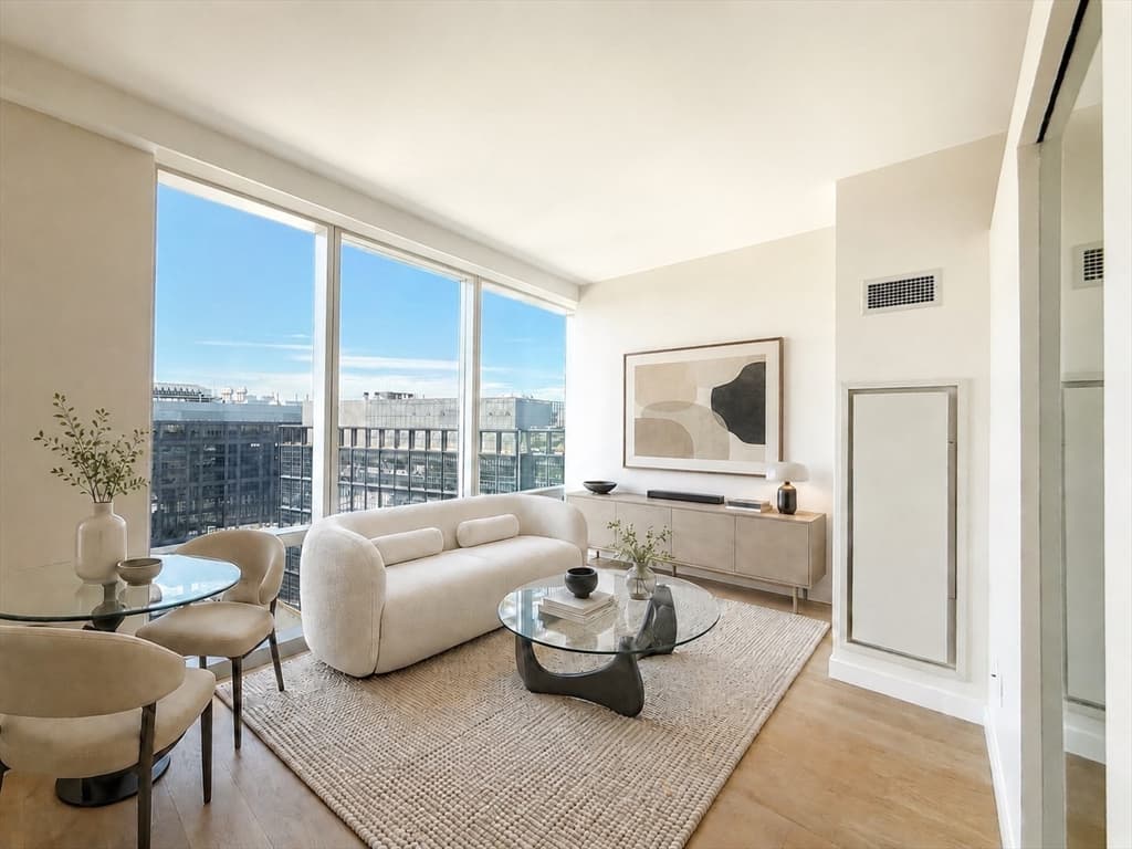 188 Brookline Ave # 22G, Boston MA 02215 photo 2
