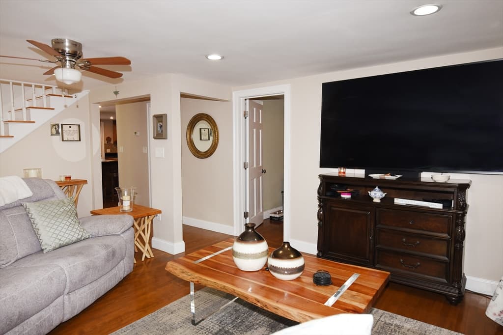 440 Summer, Rockland MA 02370 photo 6