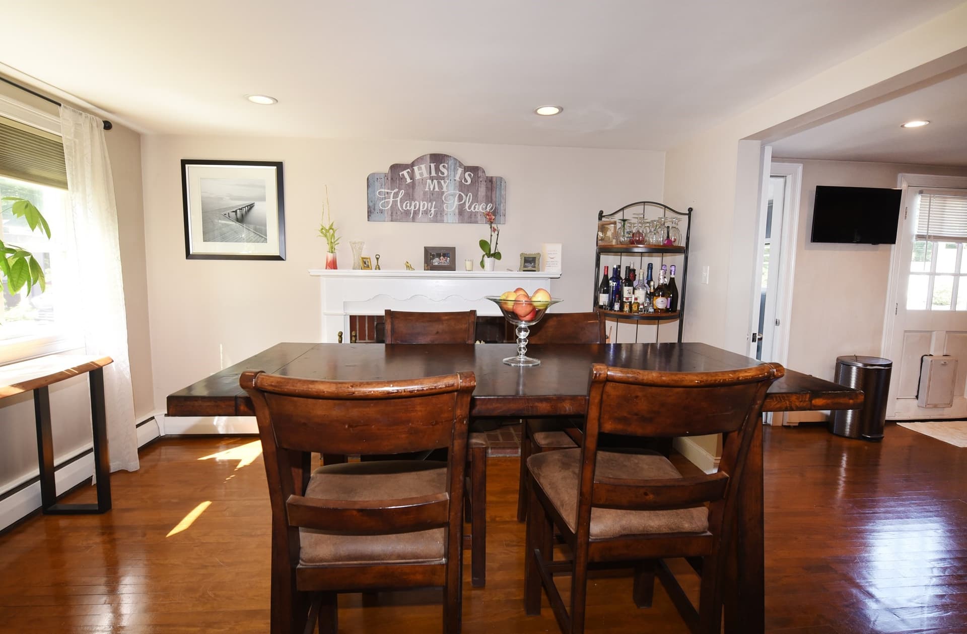 Single Family Residence at 440 Summer, Rockland MA 02370, photo 8 of 40