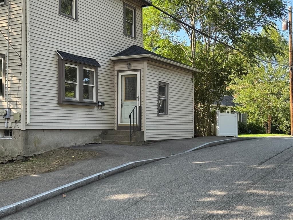 67 Elliot, Braintree MA 02184 photo 4