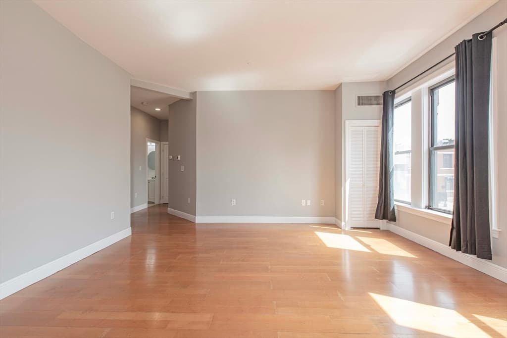 7 Main Street # 106, Brockton MA 02301 photo 22