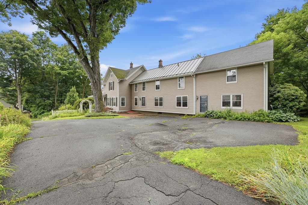 25 Garfield St, Greenfield MA 01301 photo 36