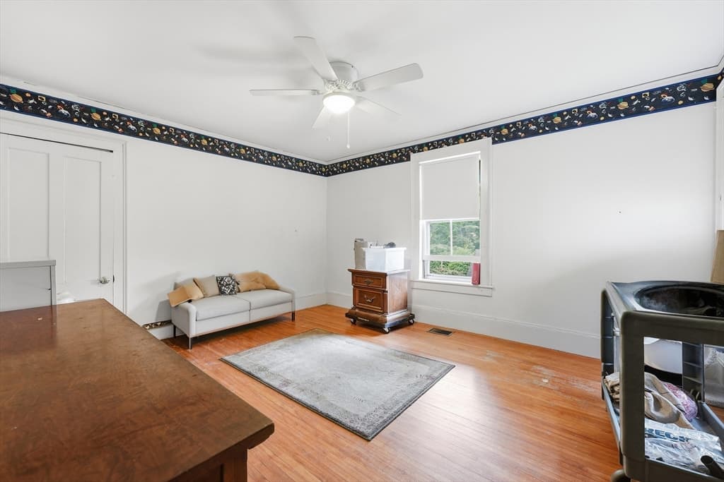 25 Garfield St, Greenfield MA 01301 photo 19