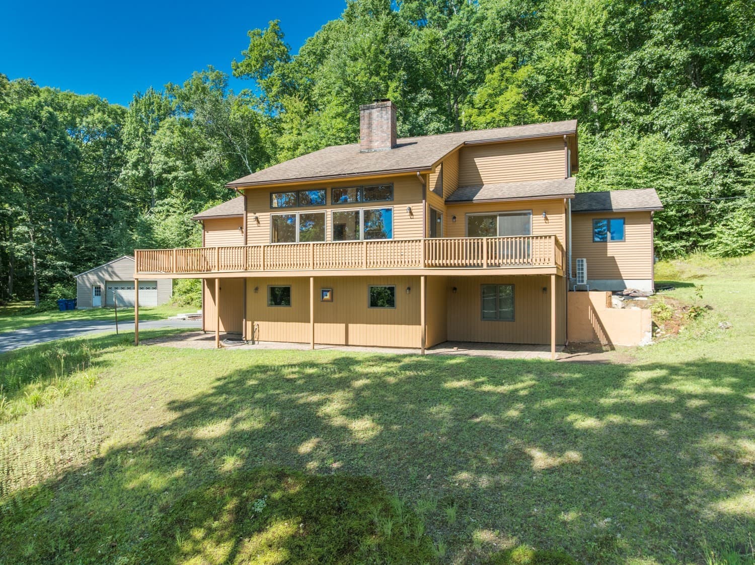 Single Family Residence at 35 Old Stagecoach Dr, Monson MA 01057, Monson, photo 2 of 41