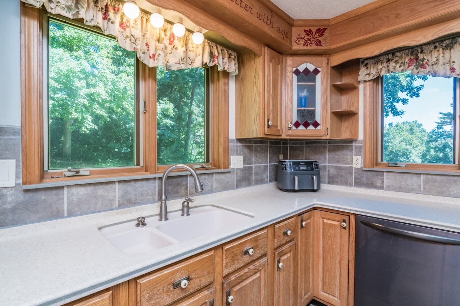 Single Family Residence at 35 Old Stagecoach Dr, Monson MA 01057, Monson, photo 16 of 41
