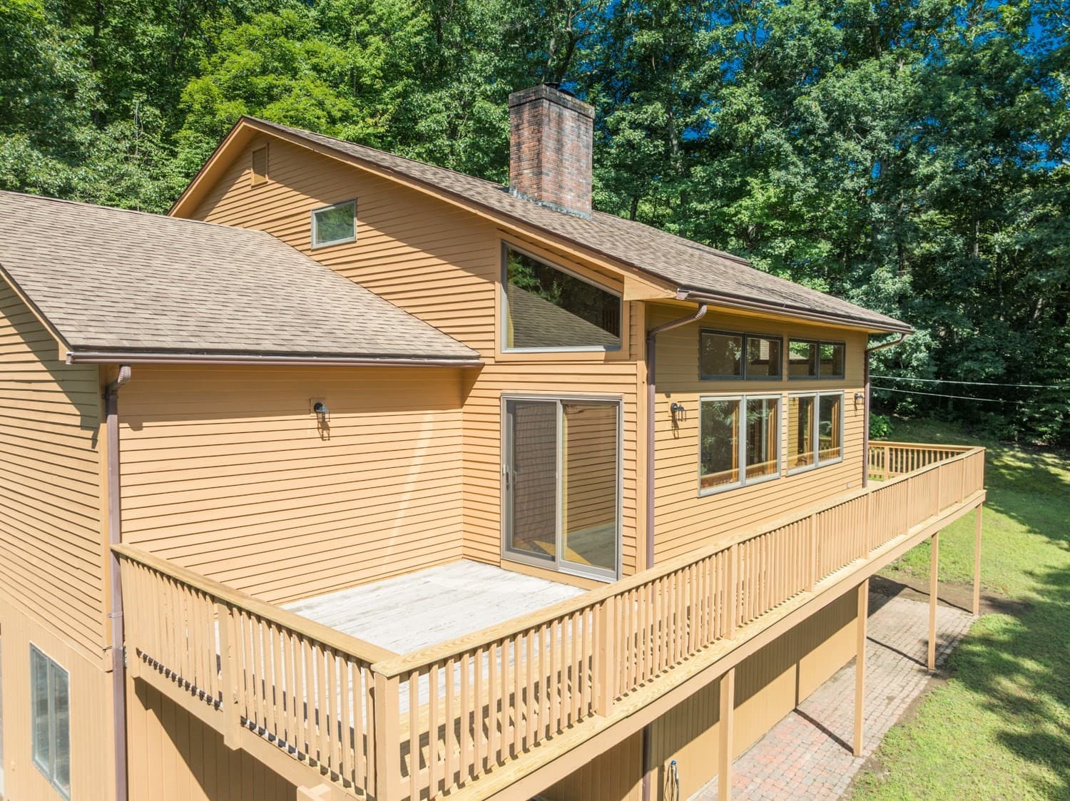 Single Family Residence at 35 Old Stagecoach Dr, Monson MA 01057, Monson, photo 5 of 41