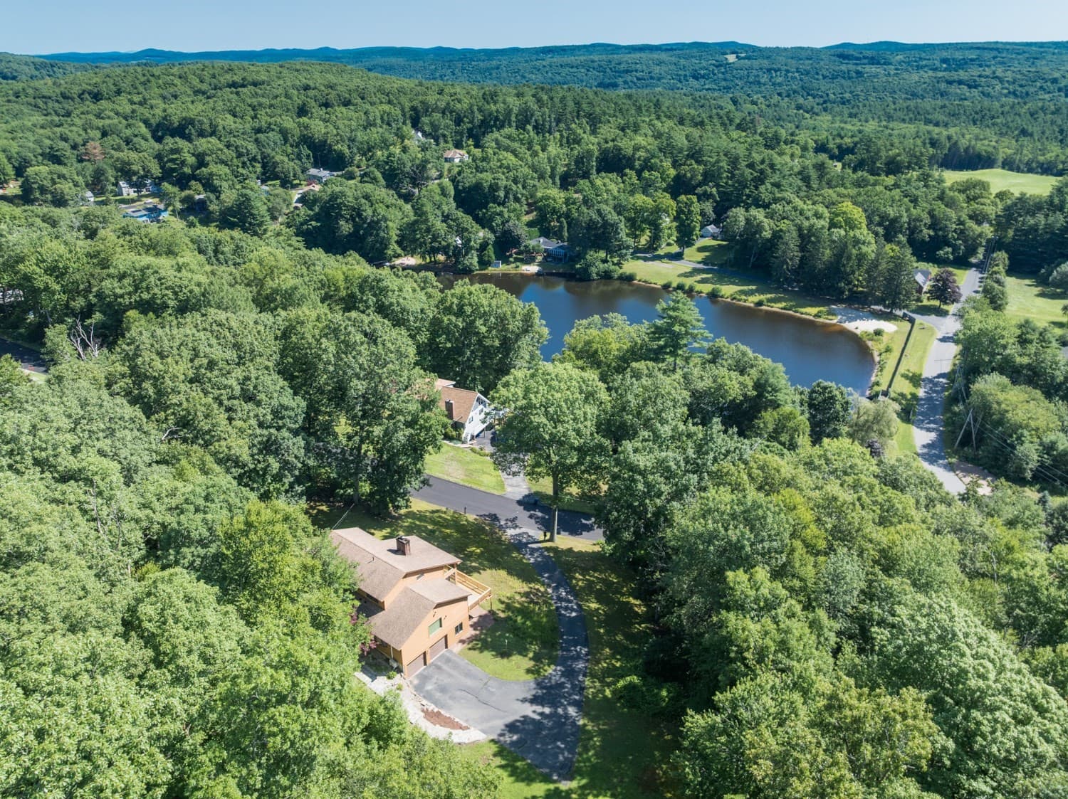 Single Family Residence at 35 Old Stagecoach Dr, Monson MA 01057, Monson, photo 8 of 41