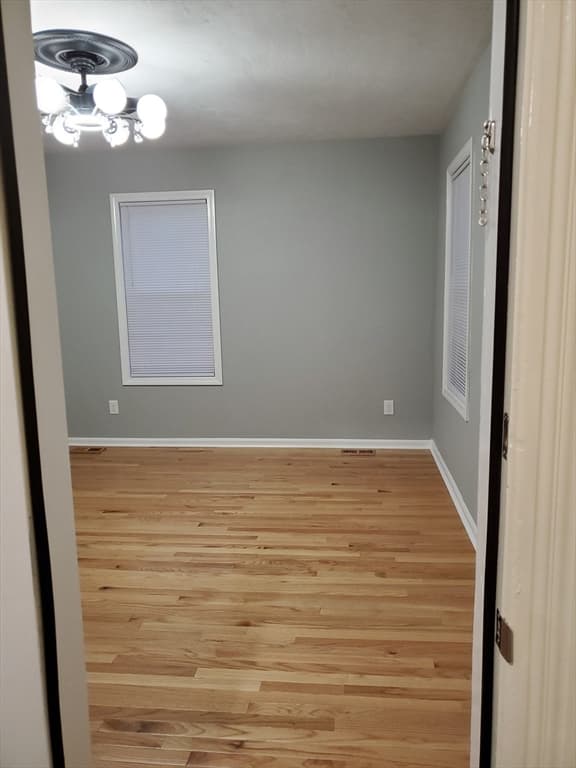 31 Esther St, Worcester MA 01604 photo 7