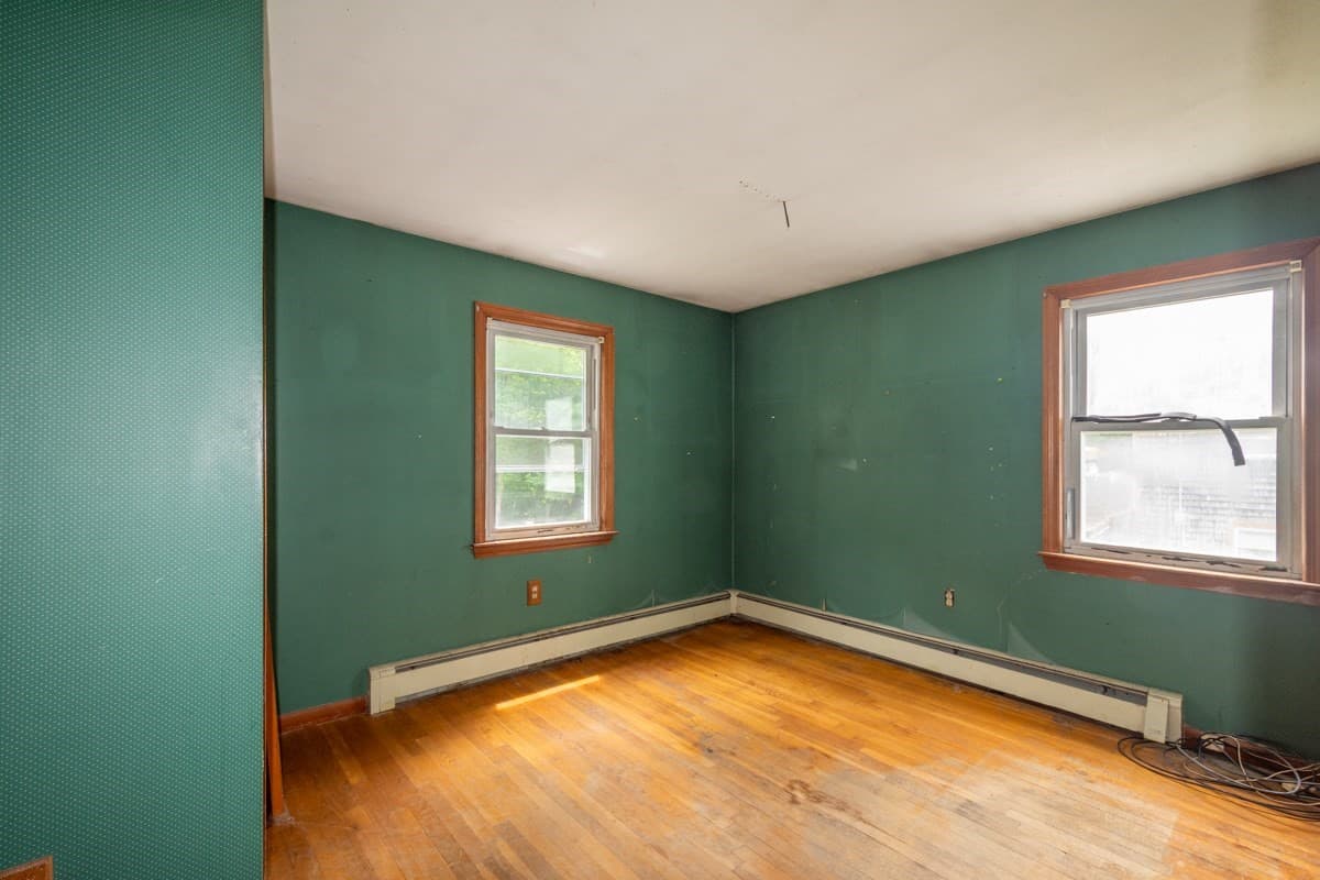 Residential at 81 Border Rd, Holbrook MA 02343, photo 13 of 16