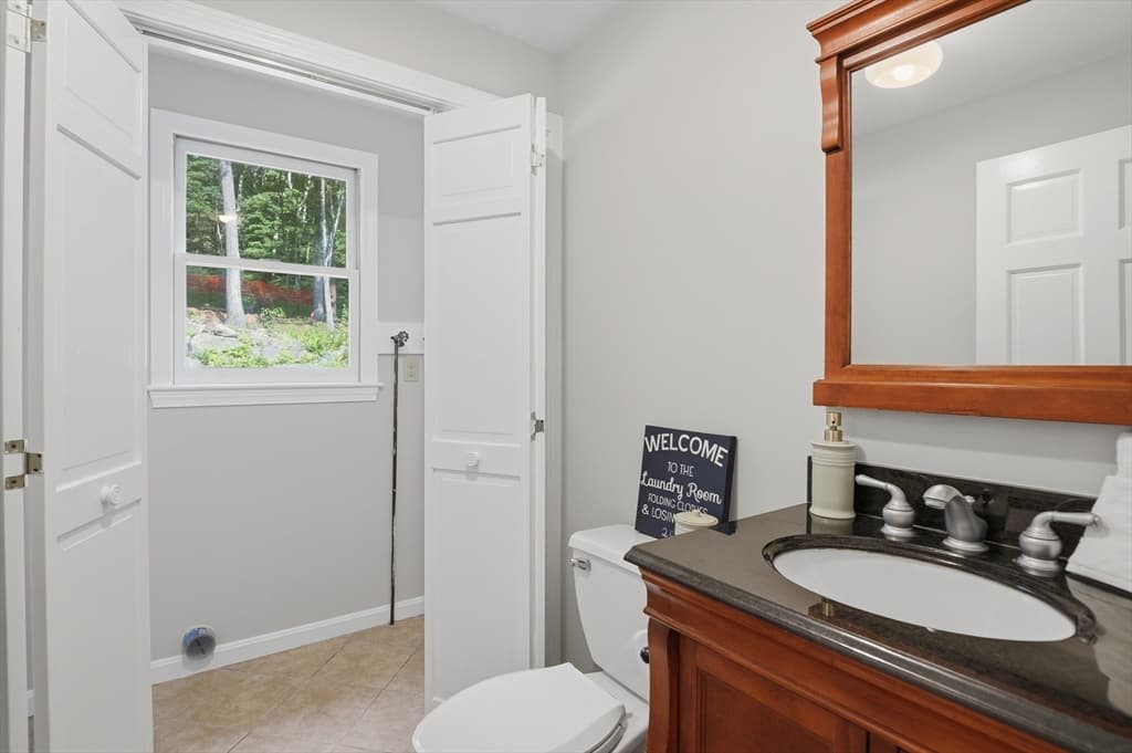 22 Wachusett Cir, Shrewsbury MA 01545 photo 15