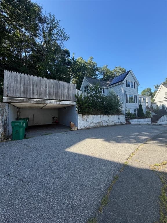 20 Oakland Ter, Lynn MA 01905 photo 2