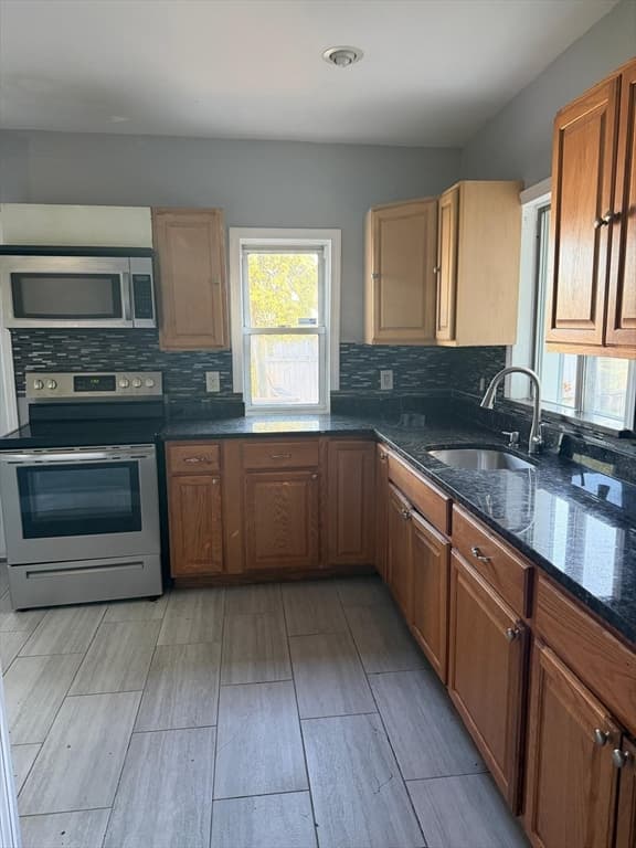 20 Oakland Ter, Lynn MA 01905 photo 5