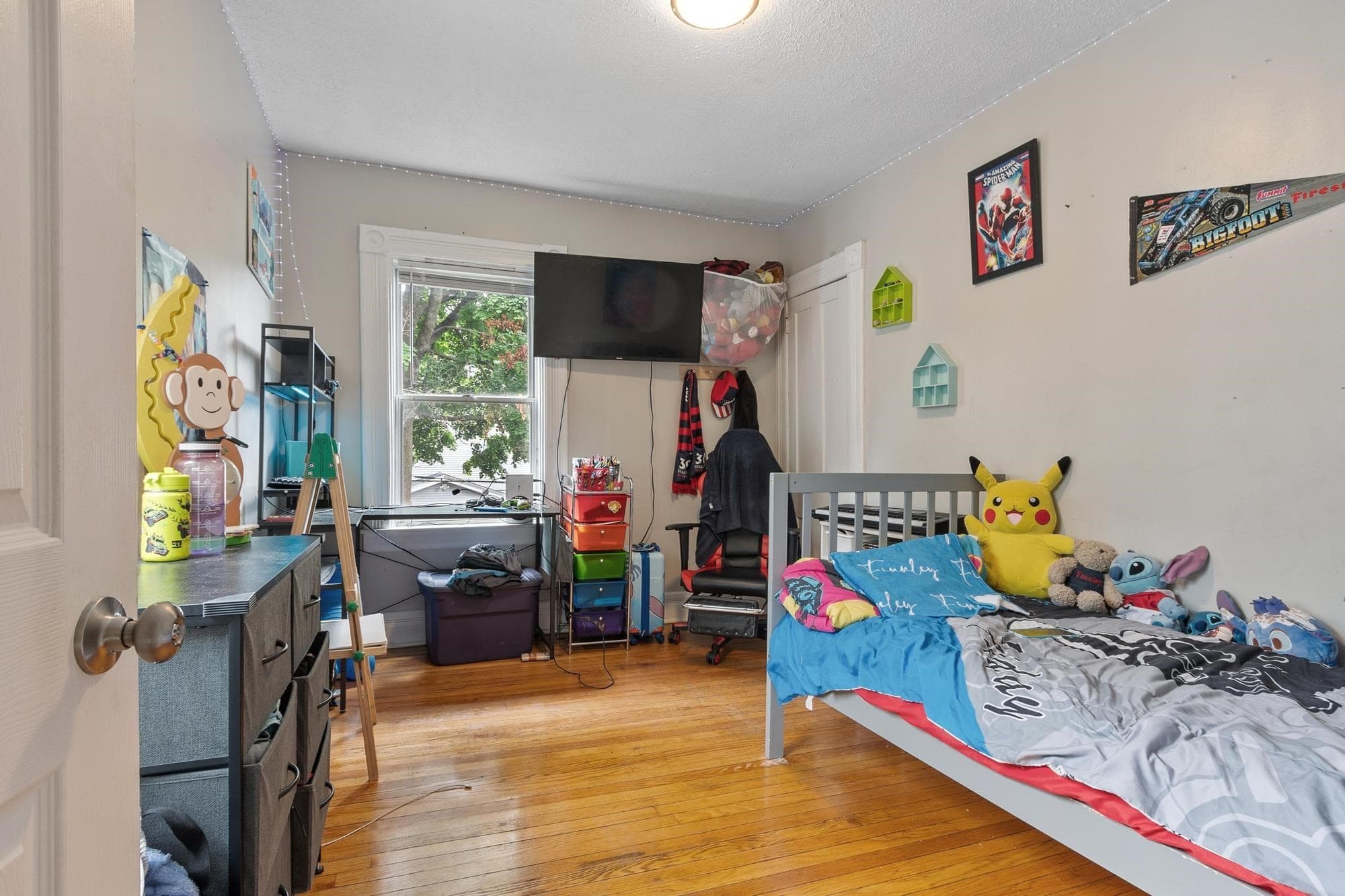 Single Family Residence at 85 Montrose St, Springfield MA 01109, Springfield, photo 18 of 39