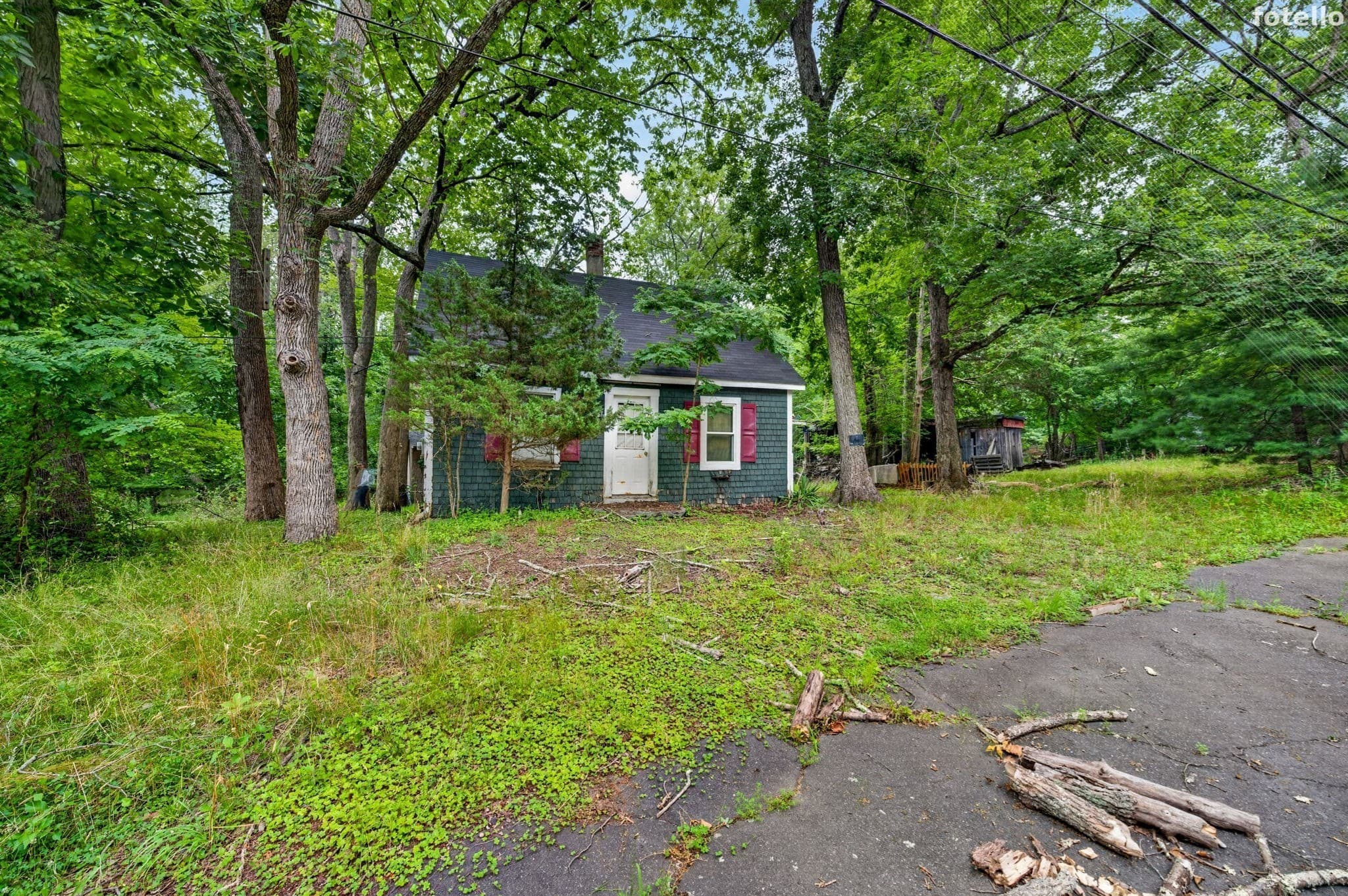 52 S Main St, Berkley MA 02779