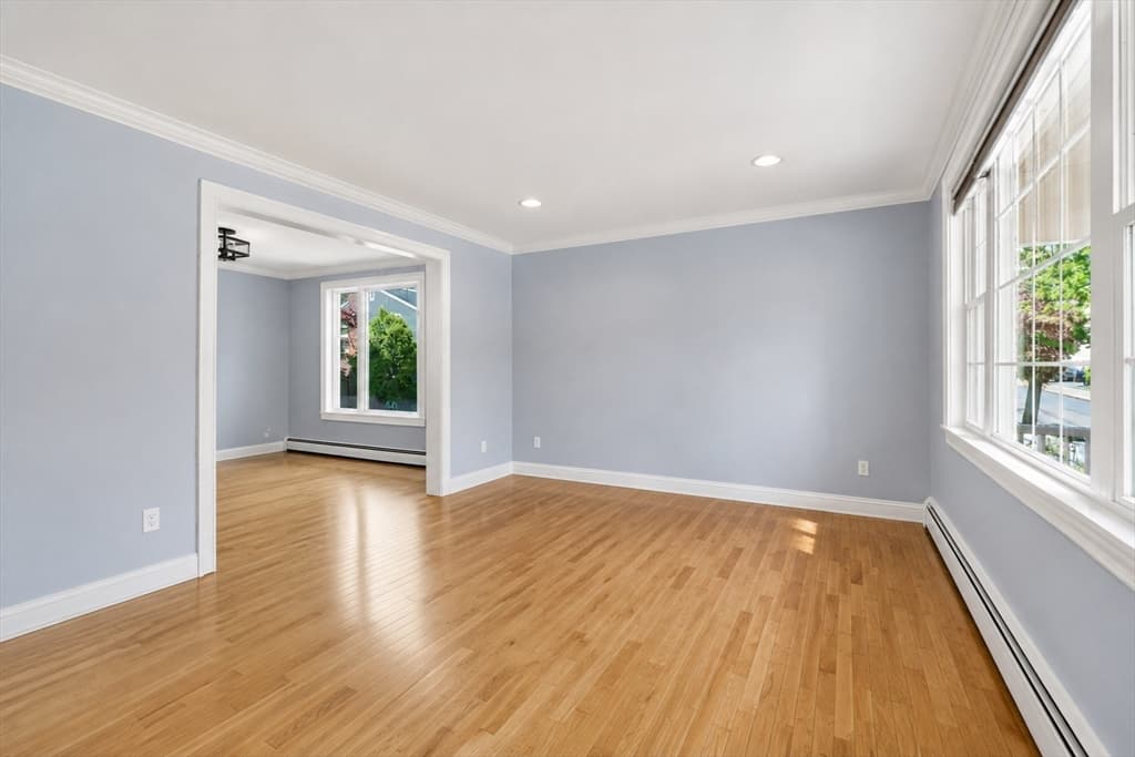 29 Bowman St, Malden MA 02148 photo 6