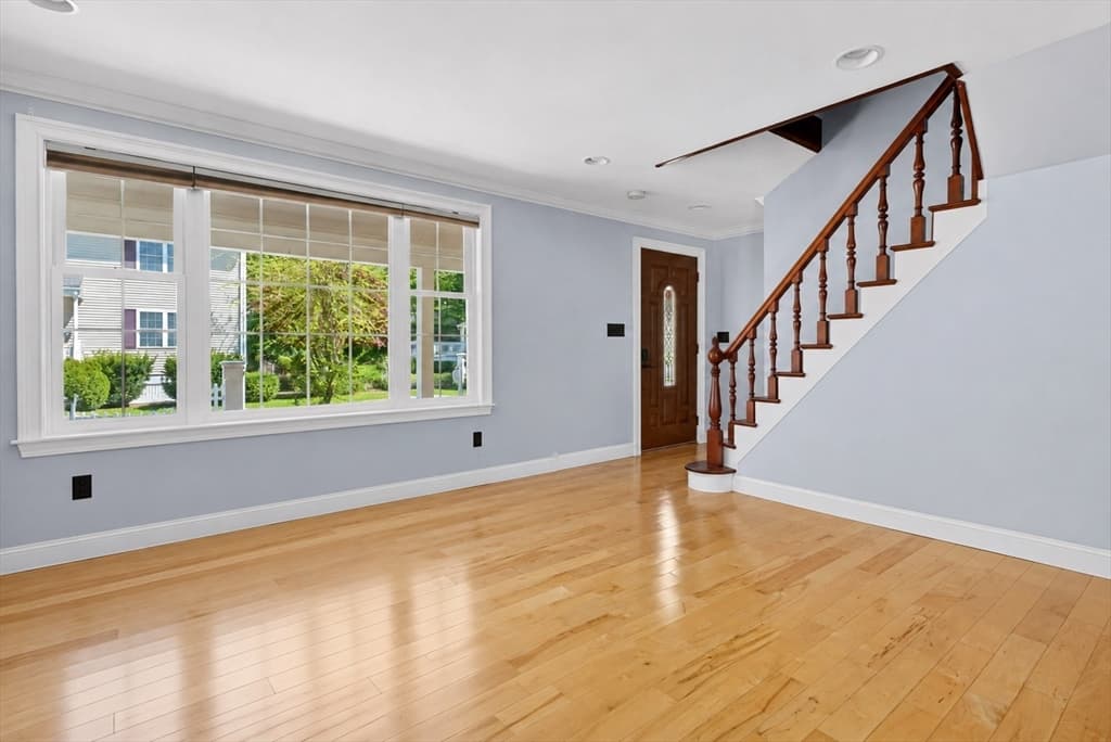 29 Bowman St, Malden MA 02148 photo 8