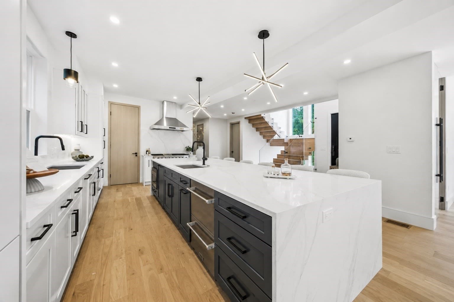 Single Family Residence at 43 Pleasant St, Nahant MA 01908, photo 12 of 40