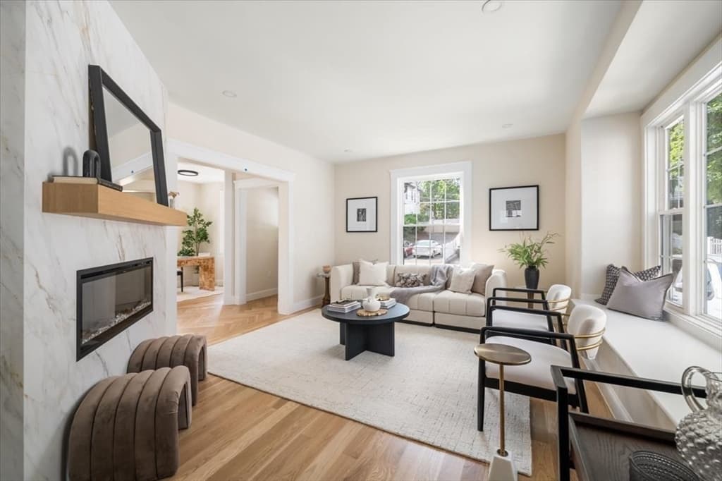 8 Hollis Street, Newton MA 02458 photo 5
