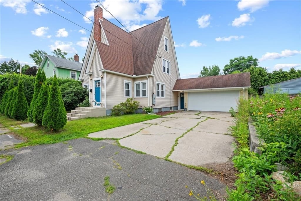 374 South St, Northampton MA 01060 photo 41
