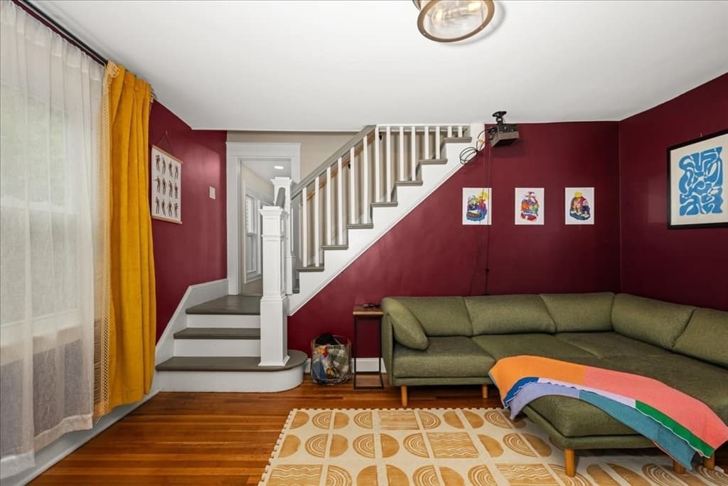 374 South St, Northampton MA 01060 photo 19