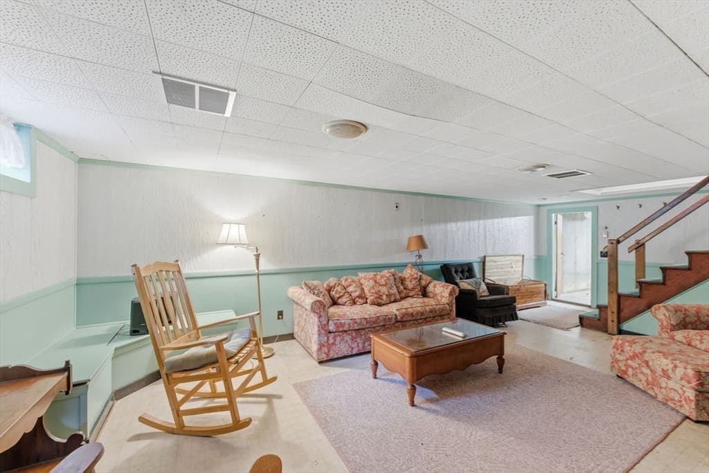127 Anawan Rd, North Attleboro MA 02760 photo 29