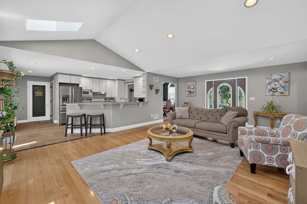 63 Ansel White Dr, Acushnet MA 02743 photo 11