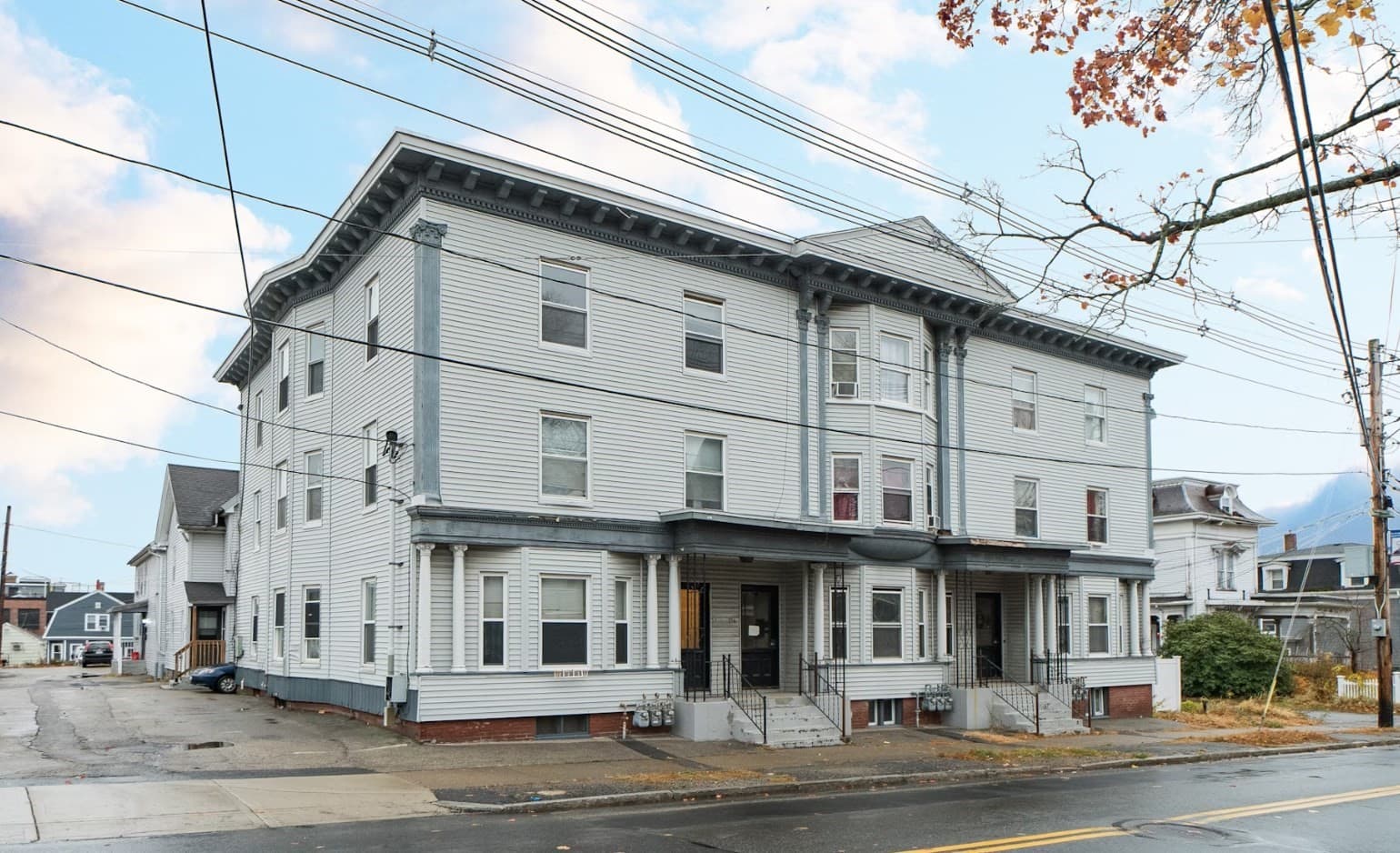 5+ Family - 5+ Units Up/Down at 55 Pleasant St, Marlborough MA 01752, Marlborough, photo 2 of 10