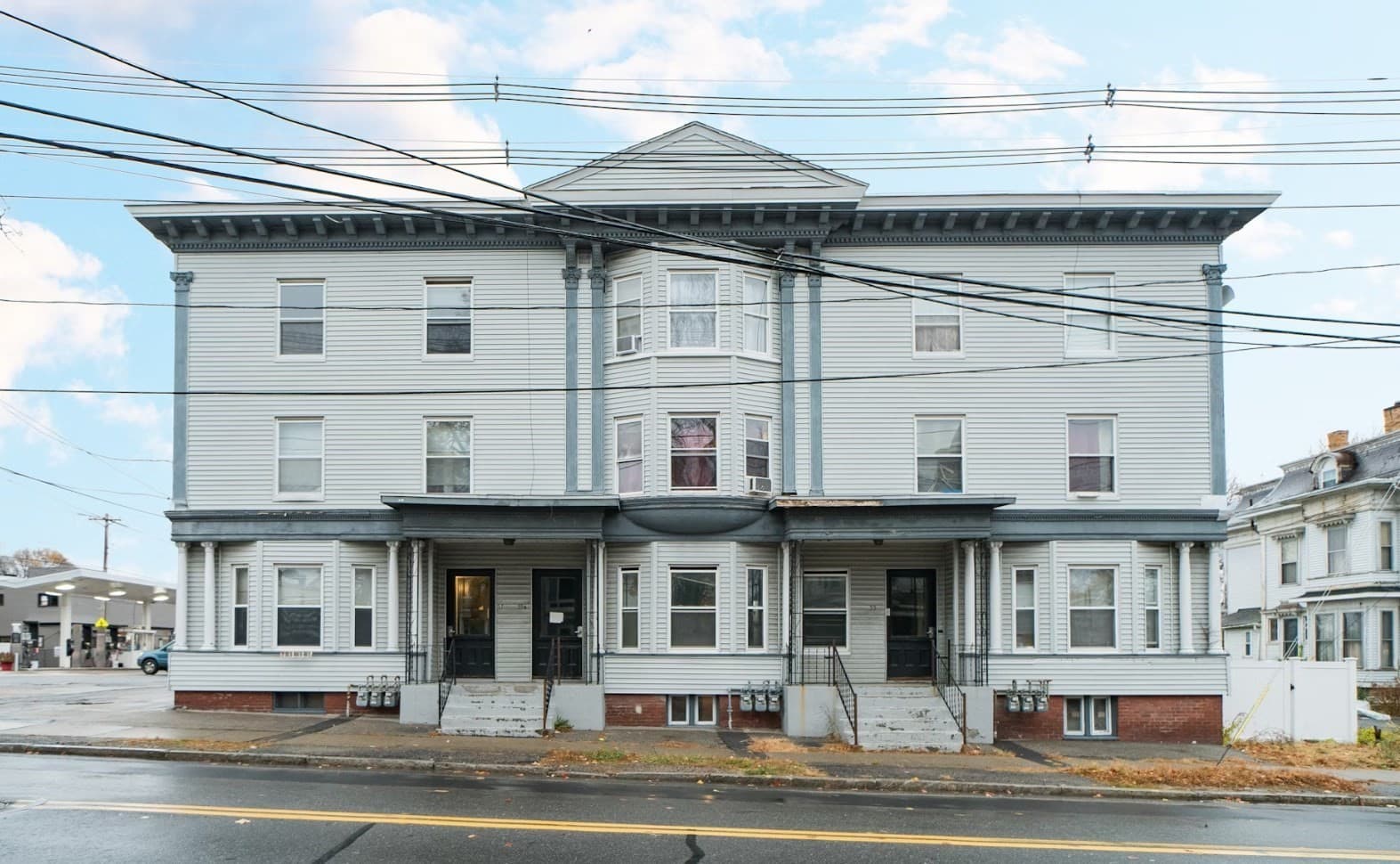 55 Pleasant St, Marlborough MA 01752