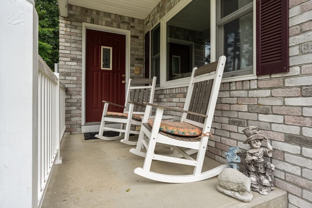 16 Pine Hill Rd, Easthampton MA 01027 photo 35