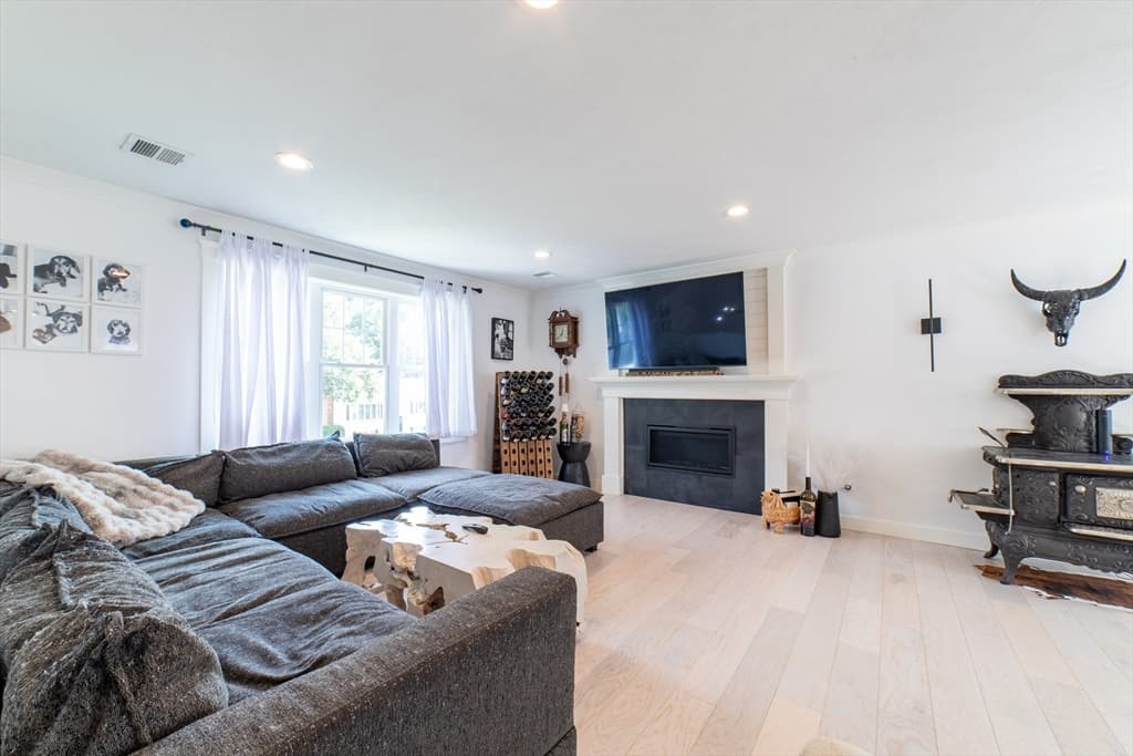 29 Phyllis Rd, Taunton MA 02780 photo 10