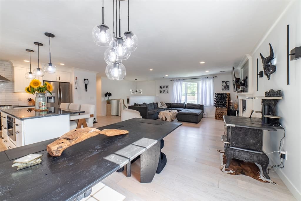 29 Phyllis Rd, Taunton MA 02780 photo 8