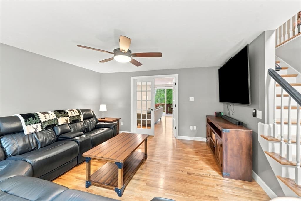 115 Sutton Rd, Webster MA 01570 photo 9