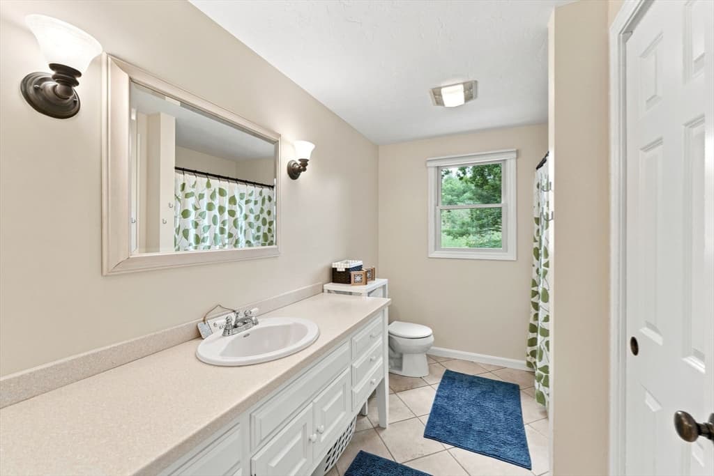 115 Sutton Rd, Webster MA 01570 photo 25