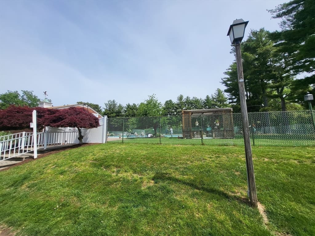 Condominium at 164 Regency Park Dr # 164, Agawam MA 01001, Agawam, photo 14 of 14