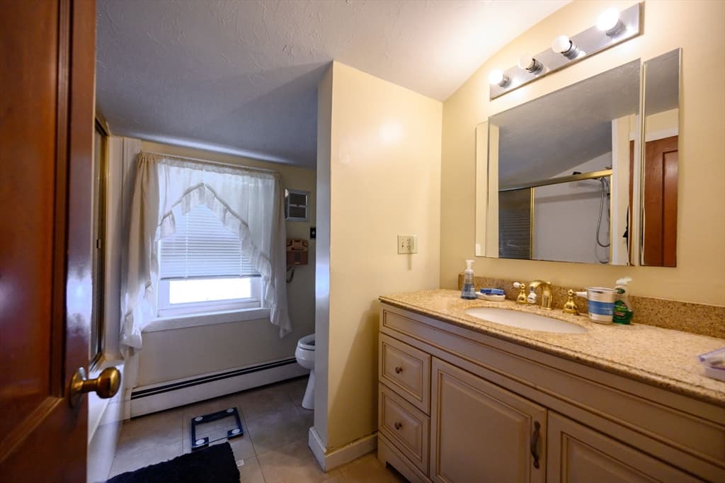 1154 Washington St, Hanover MA 02339 photo 20