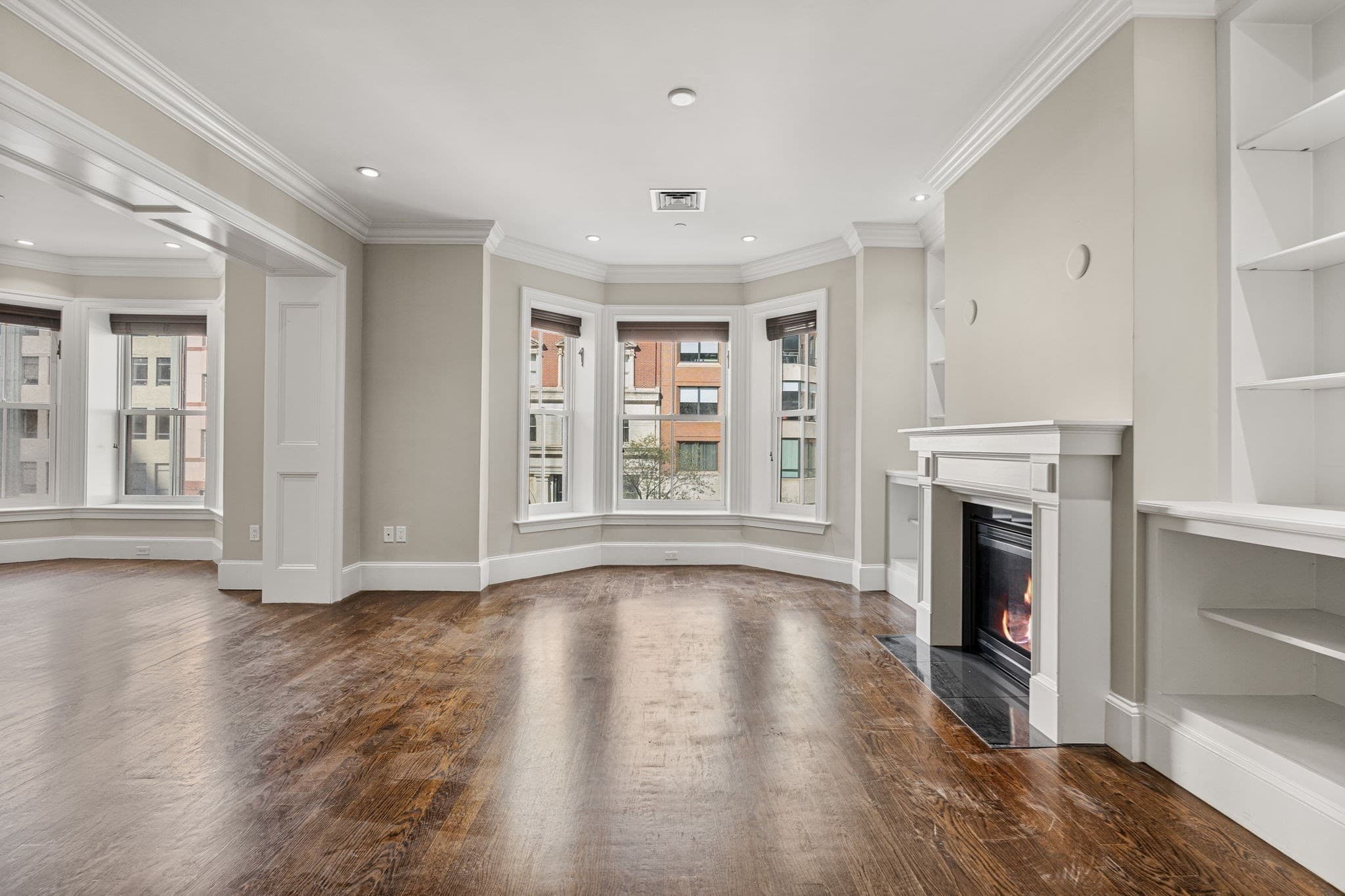 Condominium at 410 Boylston Street # 03, Boston MA 02116, photo 16 of 20