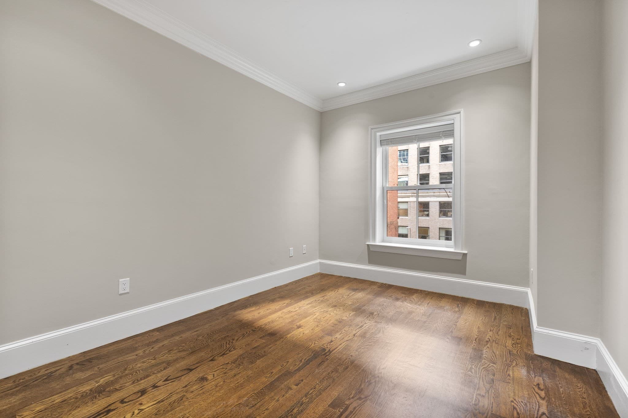 Condominium at 410 Boylston Street # 03, Boston MA 02116, photo 18 of 20