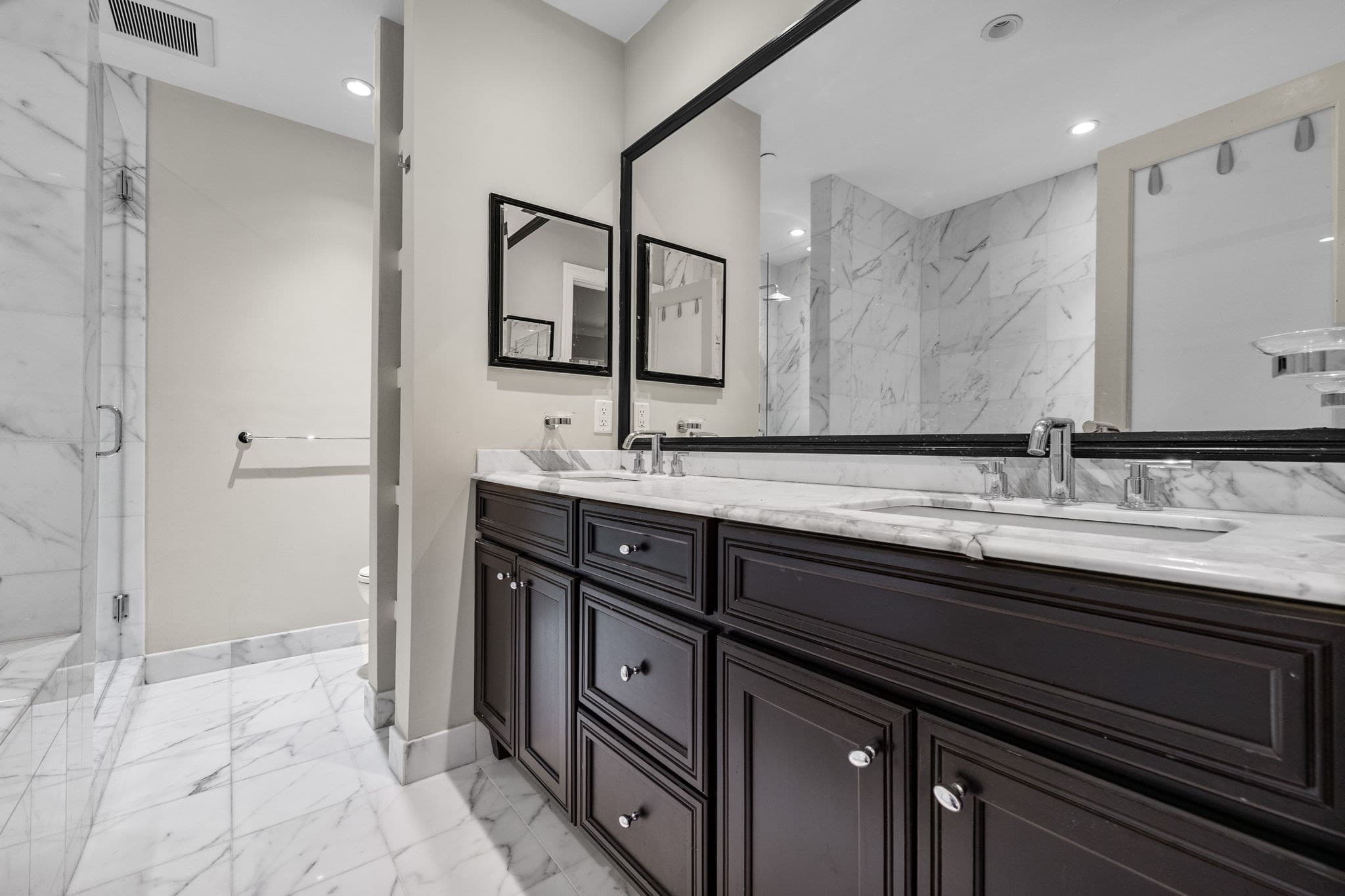 Condominium at 410 Boylston Street # 03, Boston MA 02116, photo 11 of 20