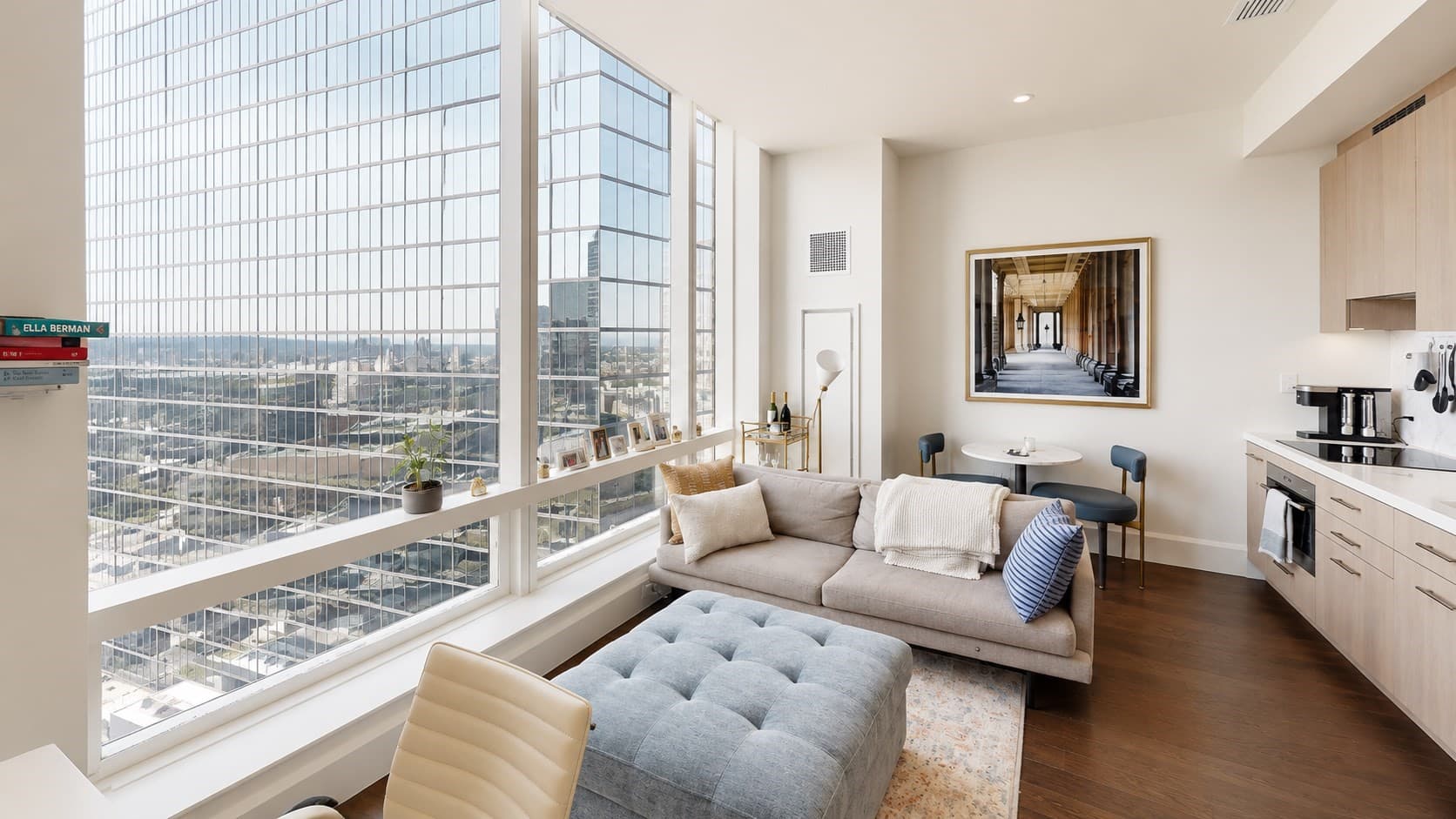 Condominium at 430 Stuart St # 21D, Boston MA 02116, photo 2 of 18