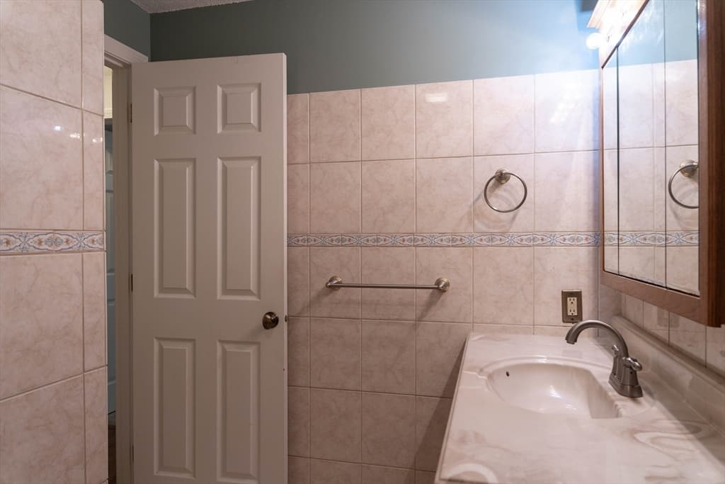 124 Heritage Dr # 124, Northbridge MA 01588 photo 20
