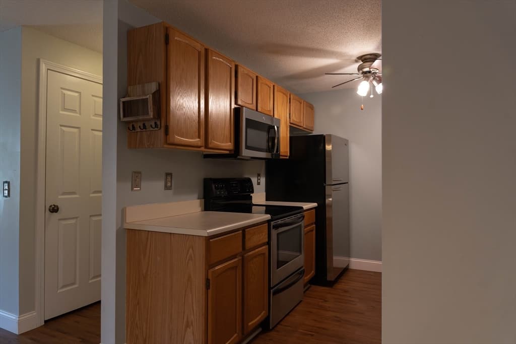124 Heritage Dr # 124, Northbridge MA 01588 photo 9