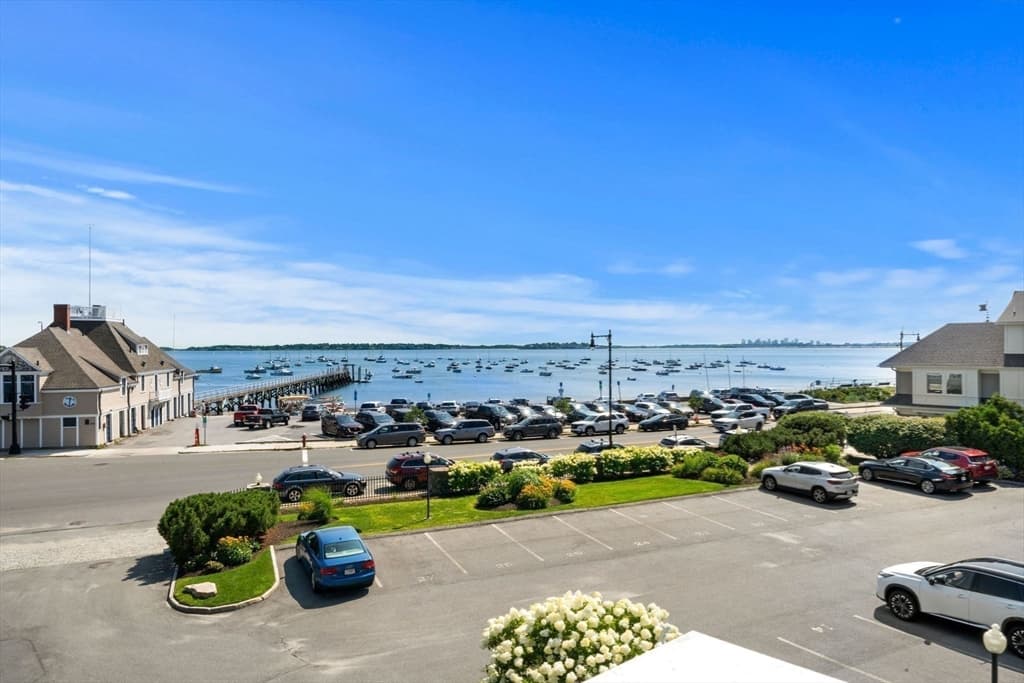 432 Humphrey Street # 16, Swampscott MA 01907