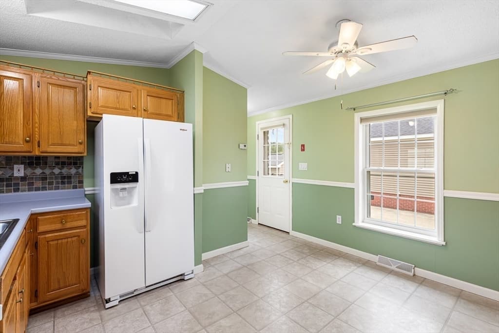 7 Robert Rd, Plainville MA 02762 photo 18
