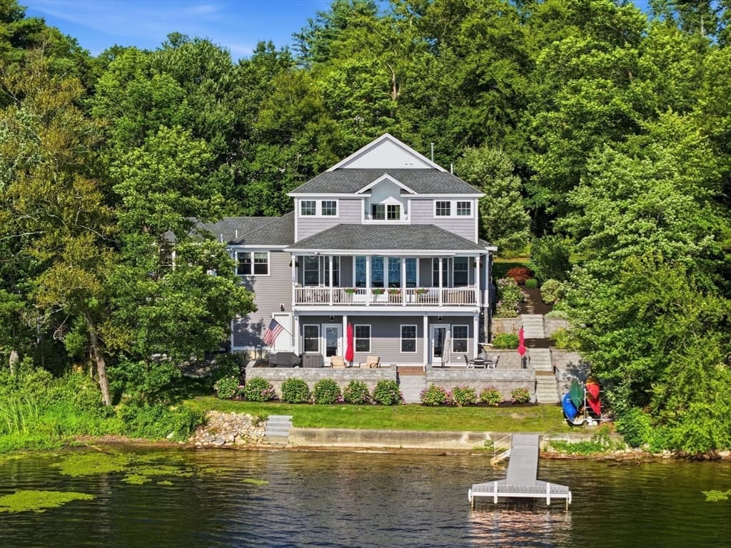 6 Weetamoo Way, Westford MA 01886 photo 3
