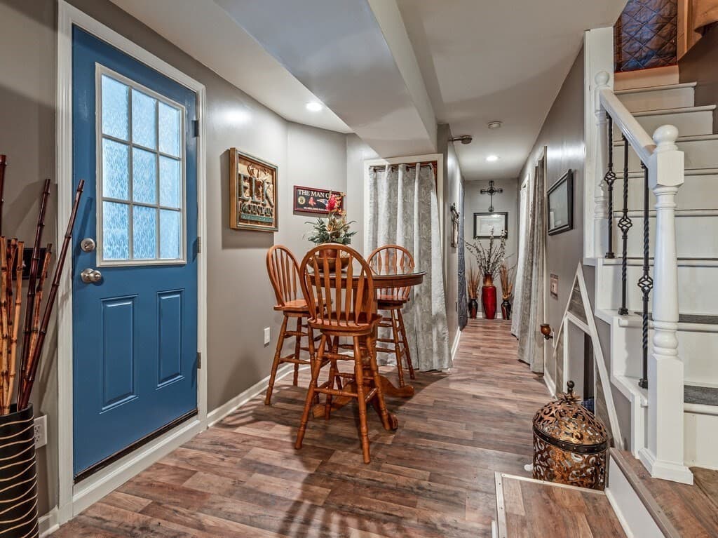 242 Pleasant Street, Leominster MA 01453 photo 27