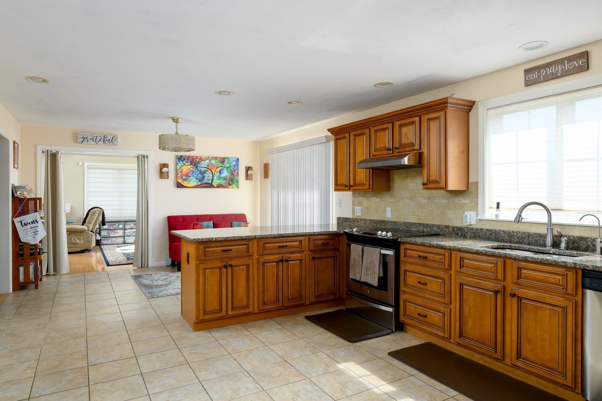 Single Family Residence at 249 Pleasantdale Road, Rutland MA 01543, photo 2 of 33