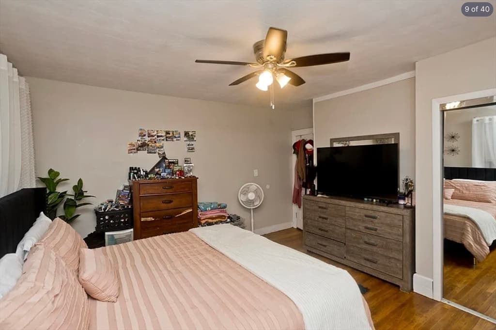 47 Taylor St, Holyoke MA 01040 photo 9