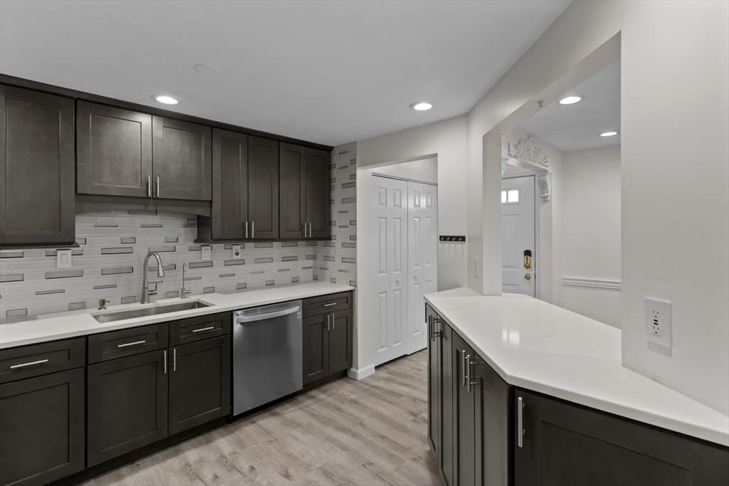 237 South St # 43, Shrewsbury MA 01545 photo 7