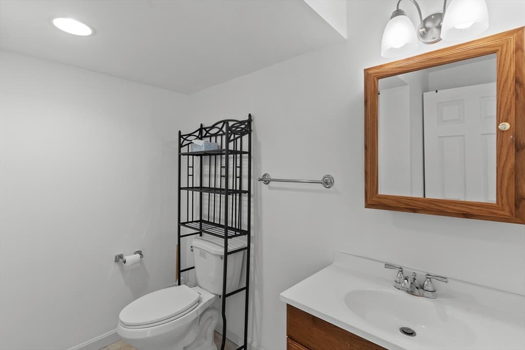 237 South St # 43, Shrewsbury MA 01545 photo 32