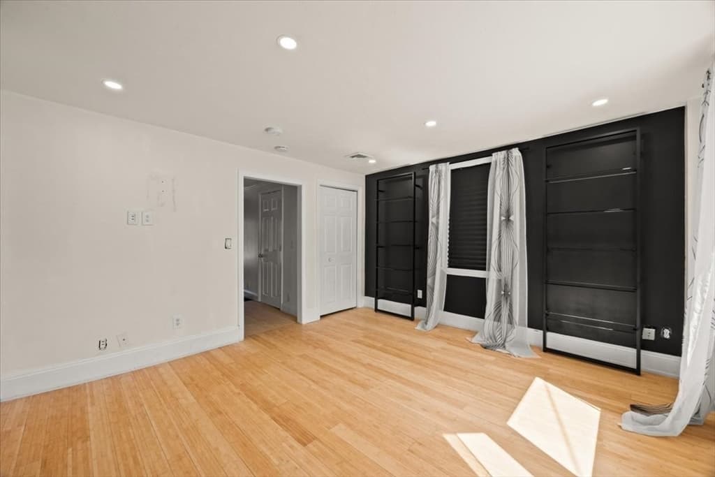 69 Front St, Weymouth MA 02188 photo 4